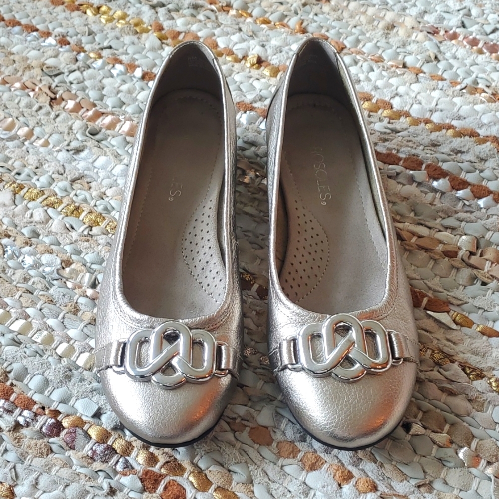 Aerosoles mini wedge